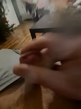 Snapshot of Zauberstab8 chatting on January 2, 2025, 10:33 pm Zauberstab8 online show from January 2, 2025, 10:33 pm