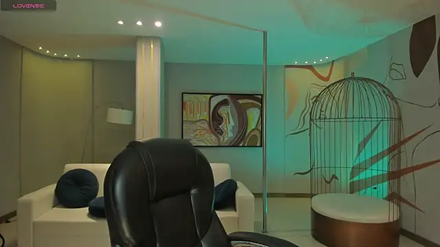 ErikaBenz  online show from October 27, 2025, 12:20 pm