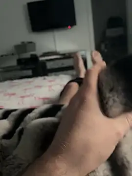 Snapshot of Furdale chatting on January 21, 2025, 3:32 pm Furdale online show from January 21, 2025, 3:32 pm