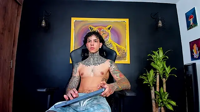 Aron ford online show from January 8, 2025, 8:39 pm