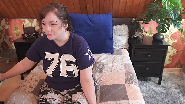 TessaWinter online show from March 29, 2026, 2:28 pm