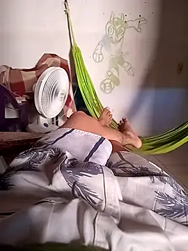 JOHN GOSTOSO online show from November 18, 2025, 6:01 pm