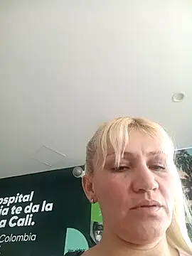 Nicolle Milf online show from January 13, 2025, 6:27 pm