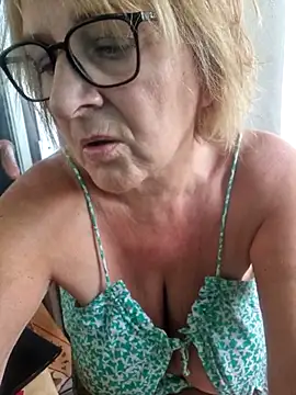 phrynaxh online show from September 10, 2025, 3:34 pm