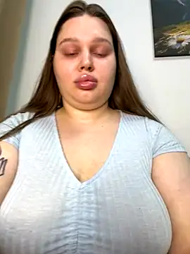 perfect sweety girl online show from October 14, 2025, 6:52 pm