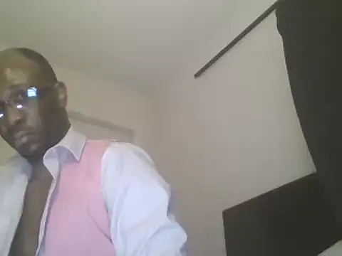 Snapshot of KingB8r chatting on March 18, 2025, 6:03 am KingB8r online show from March 18, 2025, 6:03 am