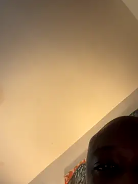 Snapshot of KingB8r chatting on November 23, 2025, 6:57 am KingB8r online show from November 23, 2025, 6:57 am