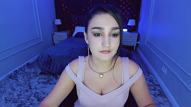 GoldenHeart 1 online show from November 15, 2025, 7:43 pm