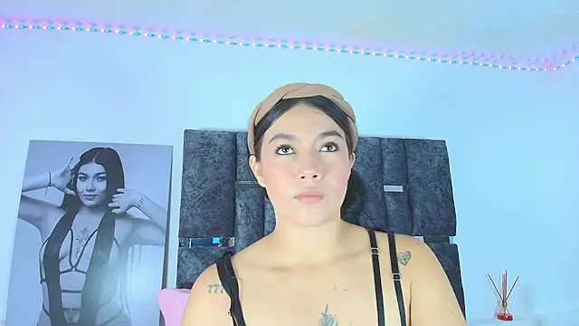 Snapshot of Natasharuso chatting on September 30, 2025, 12:43 pm Natasharuso online show from September 30, 2025, 12:43 pm