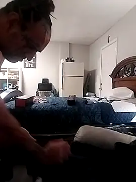 Snapshot of NOLA-504 chatting on November 18, 2025, 12:20 pm NOLA-504 online show from November 18, 2025, 12:20 pm