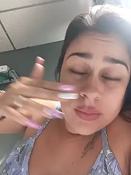 Latina sexy1 online show from February 22, 2025, 2:41 pm