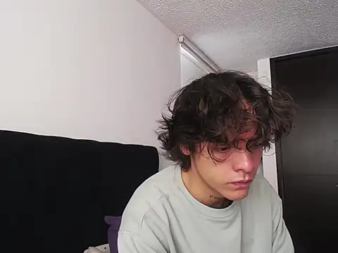 Santiago kiler online show from December 2, 2024, 4:42 pm