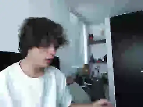 Santiago kiler online show from December 9, 2024, 6:14 pm