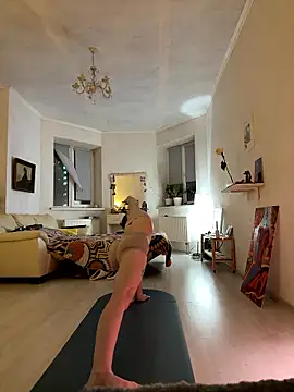 Snapshot of LeyaJohnson chatting on January 9, 2026, 2:31 pm LeyaJohnson online show from January 9, 2026, 2:31 pm