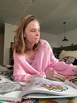 Snapshot of LeyaJohnson chatting on February 28, 2026, 2:07 pm LeyaJohnson online show from February 28, 2026, 2:07 pm