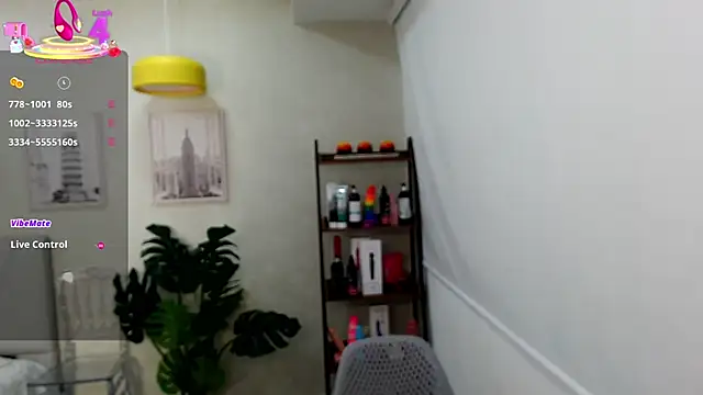 Sassy--Girl online show from March 12, 2025, 6:00 pm