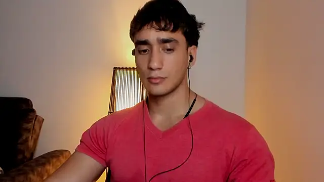 Snapshot of AlexRivera6 chatting on January 16, 2026, 12:47 am AlexRivera6 online show from January 16, 2026, 12:47 am