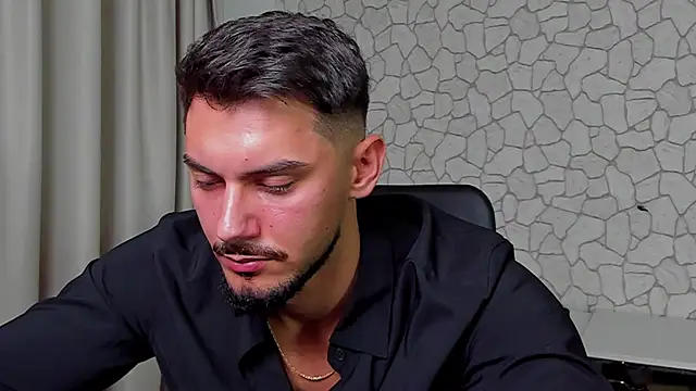 ClintMasters online show from October 15, 2025, 4:34 am