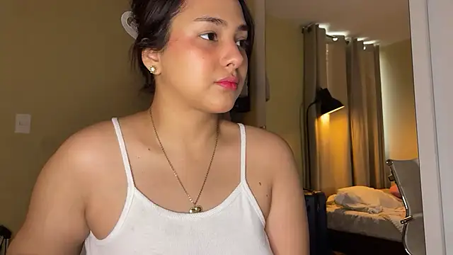 xSelena online show from January 11, 2026, 10:04 pm