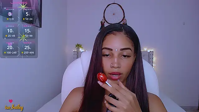 isa-bailey online show from November 19, 2025, 10:10 pm