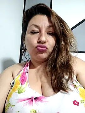 Snapshot of sakotodika chatting on April 3, 2026, 1:58 am sakotodika online show from April 3, 2026, 1:58 am
