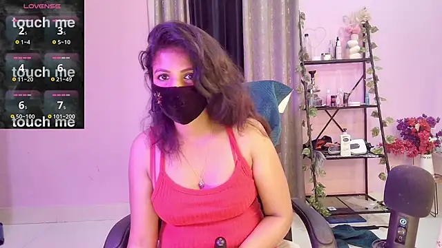 Snapshot of Naughty_nightz chatting on November 3, 2025, 10:10 pm Naughty nightz online show from November 3, 2025, 10:10 pm