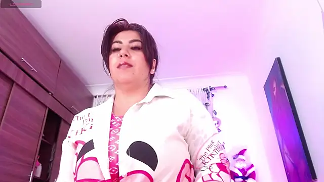 gatuwildhott online show from December 27, 2024, 5:31 am