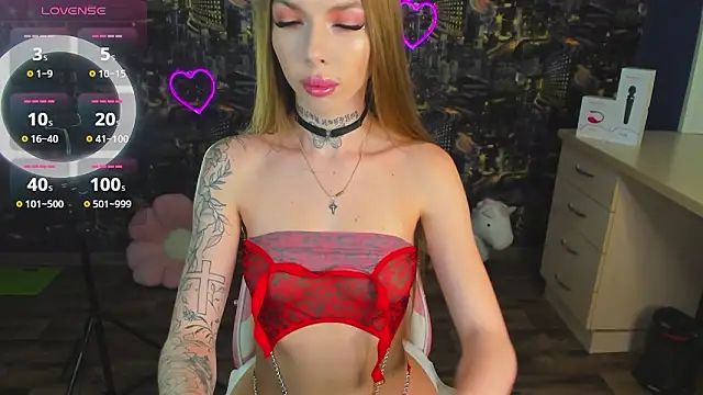 Snapshot of ArielSpell chatting on February 8, 2026, 5:55 am ArielSpell online show from February 8, 2026, 5:55 am