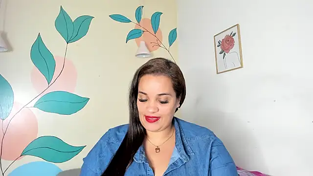 Snapshot of Alondra_zaaens chatting on January 9, 2025, 8:44 pm Alondra zaaens online show from January 9, 2025, 8:44 pm