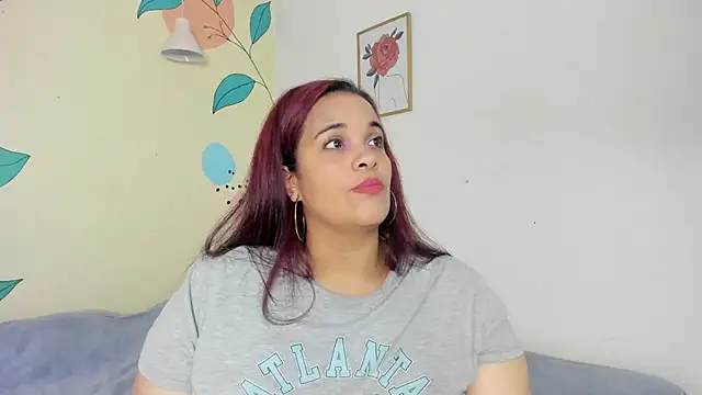 Snapshot of Alondra_zaaens chatting on February 12, 2026, 1:44 am Alondra zaaens online show from February 12, 2026, 1:44 am