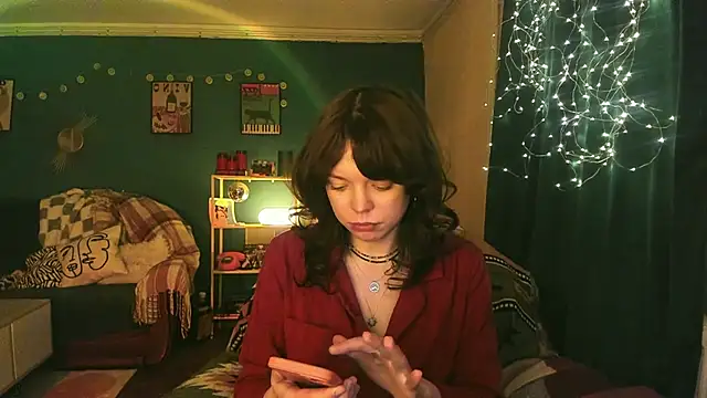 ClancyMorissey online show from April 8, 2026, 5:57 pm