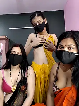 cutee  crazy online show from May 1, 2026, 2:21 pm