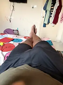 Snapshot of mkmony chatting on March 19, 2025, 9:49 am mkmony online show from March 19, 2025, 9:49 am