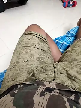 Snapshot of mkmony chatting on November 24, 2025, 12:38 pm mkmony online show from November 24, 2025, 12:38 pm