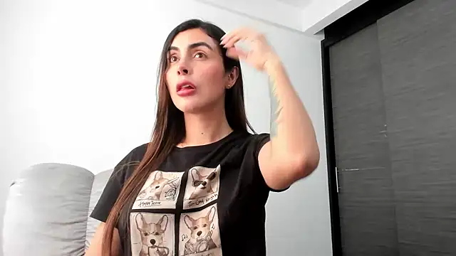 xspecialoomx online show from February 23, 2025, 7:28 pm