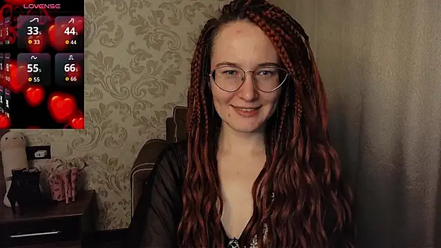 Snapshot of AgnesGraham chatting on October 14, 2025, 11:38 pm AgnesGraham online show from October 14, 2025, 11:38 pm