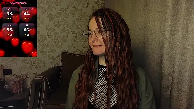 Snapshot of AgnesGraham chatting on October 26, 2025, 7:42 pm AgnesGraham online show from October 26, 2025, 7:42 pm