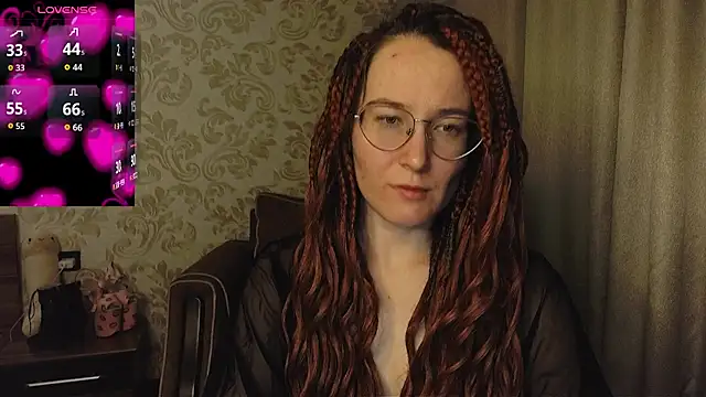 Snapshot of AgnesGraham chatting on November 5, 2025, 9:48 pm AgnesGraham online show from November 5, 2025, 9:48 pm