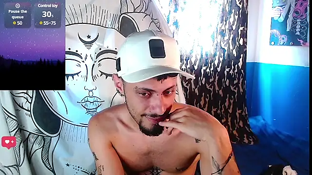 Snapshot of Apolo_S chatting on January 25, 2025, 8:10 pm Apolo S online show from January 25, 2025, 8:10 pm