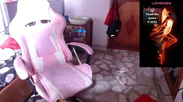 Snapshot of Apolo_S chatting on March 12, 2026, 7:09 pm Apolo S online show from March 12, 2026, 7:09 pm