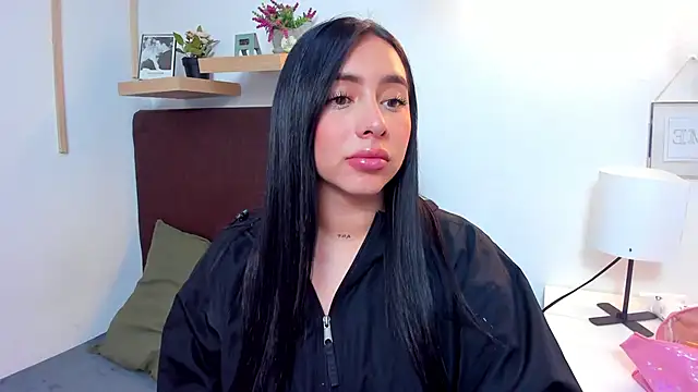 Snapshot of isabella_jade chatting on December 28, 2024, 7:33 pm isabella jade online show from December 28, 2024, 7:33 pm
