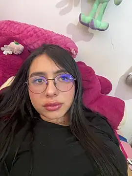 Snapshot of isabella_jade chatting on January 28, 2025, 5:03 pm isabella jade online show from January 28, 2025, 5:03 pm