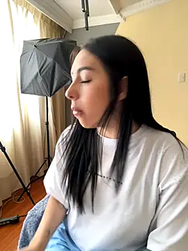 Snapshot of isabella_jade chatting on October 6, 2025, 1:19 pm isabella jade online show from October 6, 2025, 1:19 pm
