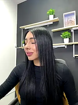 Snapshot of isabella_jade chatting on December 17, 2025, 11:11 pm isabella jade online show from December 17, 2025, 11:11 pm