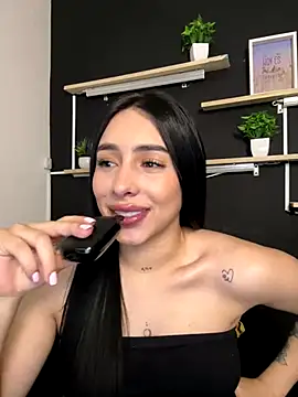 Snapshot of isabella_jade chatting on January 7, 2026, 9:17 pm isabella jade online show from January 7, 2026, 9:17 pm