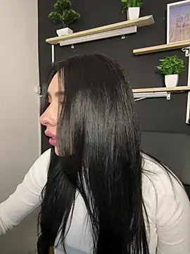 Snapshot of isabella_jade chatting on January 10, 2026, 8:54 pm isabella jade online show from January 10, 2026, 8:54 pm