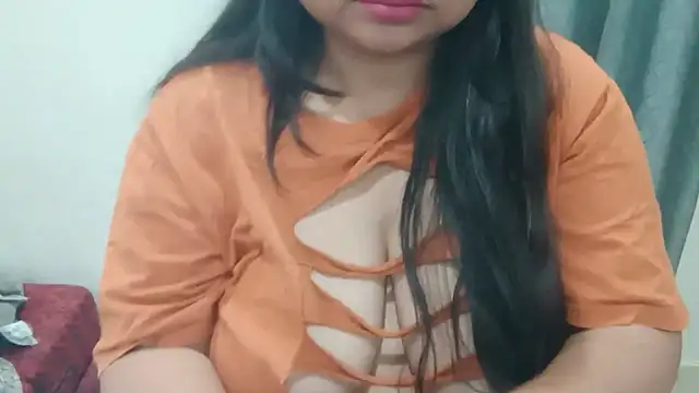 Snapshot of yoursnishaa chatting on March 19, 2026, 4:22 pm yoursnishaa online show from March 19, 2026, 4:22 pm