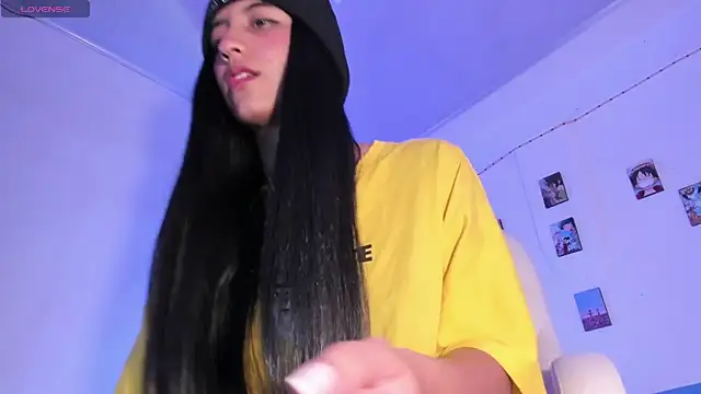 ineedmydaddy  online show from January 17, 2025, 4:28 am