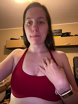 Snapshot of Nicole-Ray chatting on February 5, 2025, 9:29 pm Nicole-Ray online show from February 5, 2025, 9:29 pm