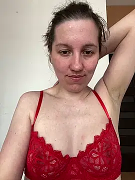 Nicole-Ray online show from May 17, 2026, 9:49 am